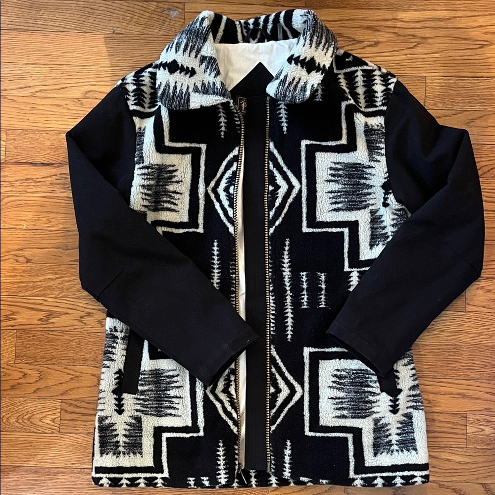 Pendleton Black and White Patterned Jacket - image 1